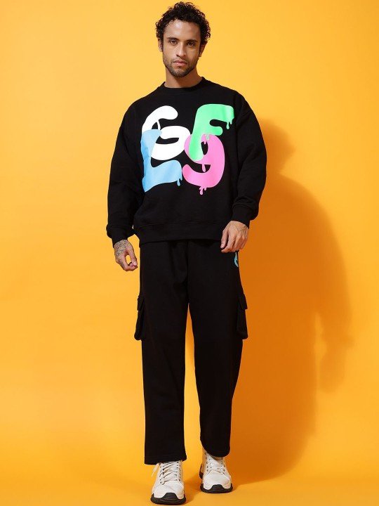 Men Printed Round Neck Tracksuits